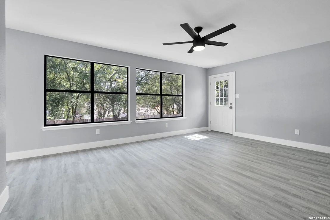 Photo of 5446 Vista Trl