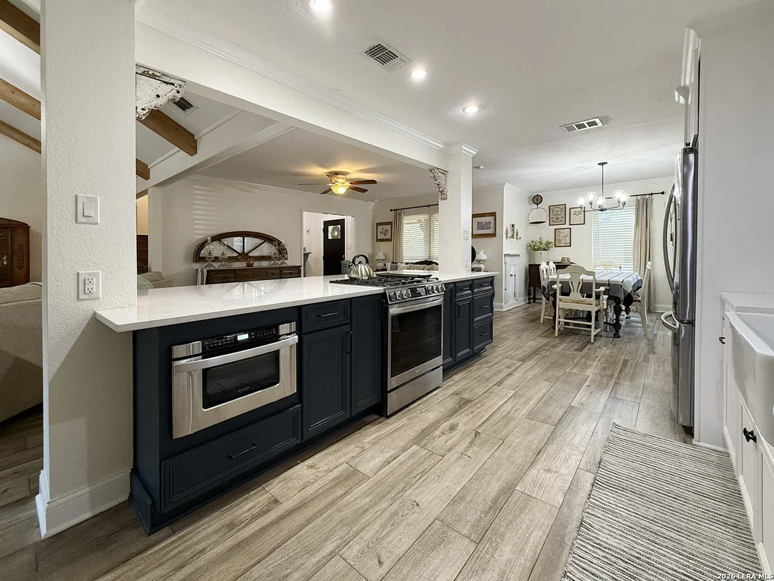 Photo of 12518 Chateau Forest