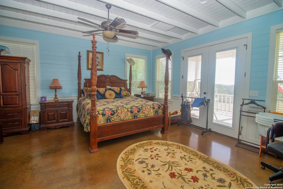 Photo of 4237 County Road 330