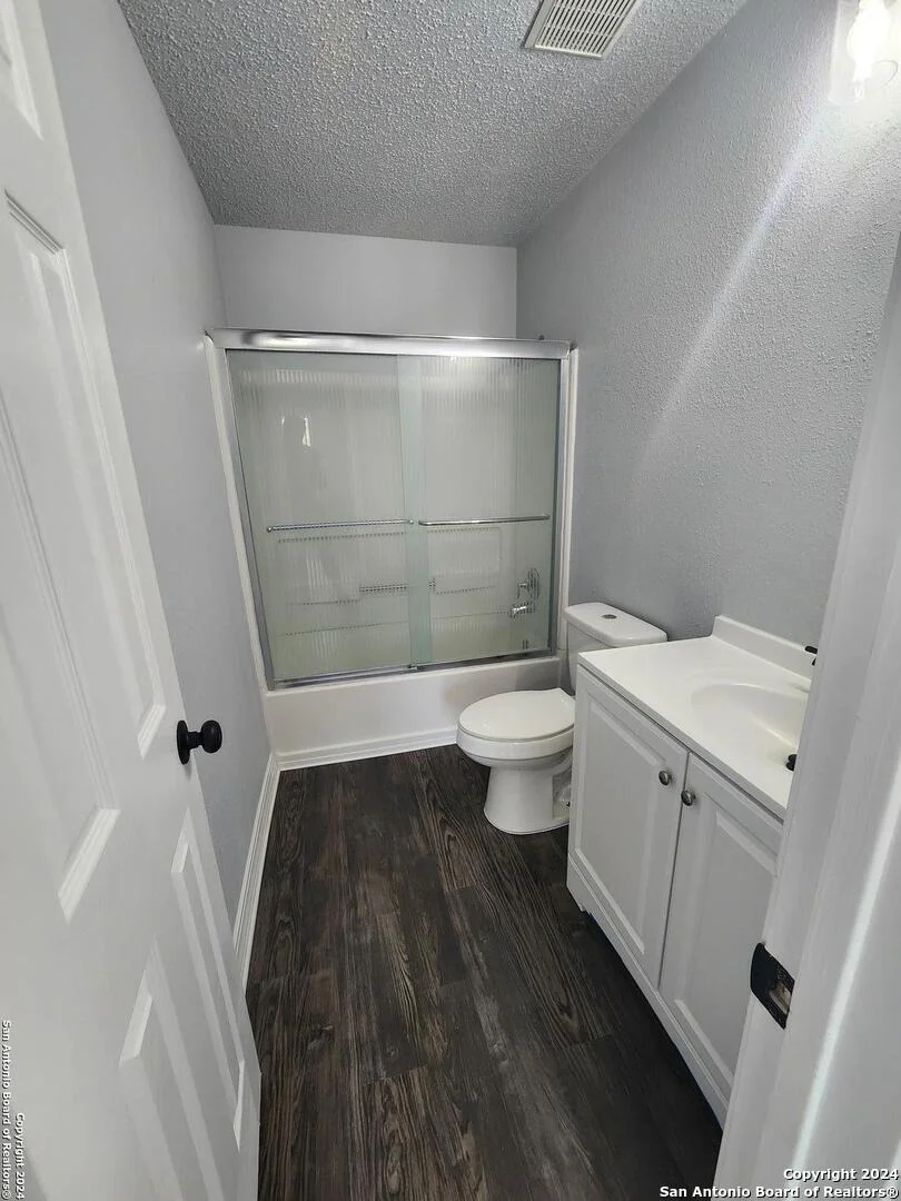 Photo of 2666 JADE HL