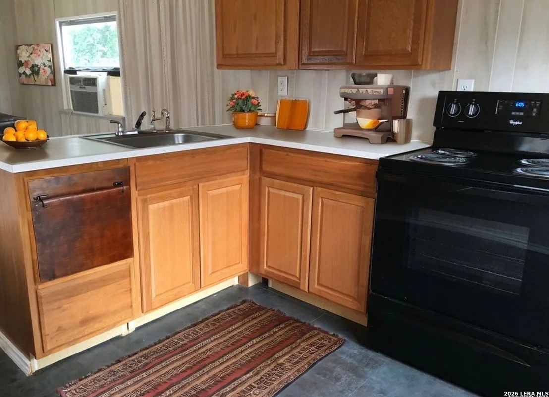 Photo of 6577 Cedar Lane