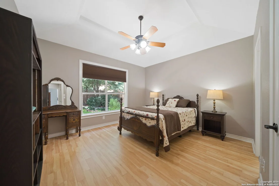 Photo of 5 CORBY LN