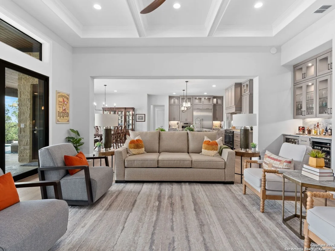 Photo of 207 River Bend