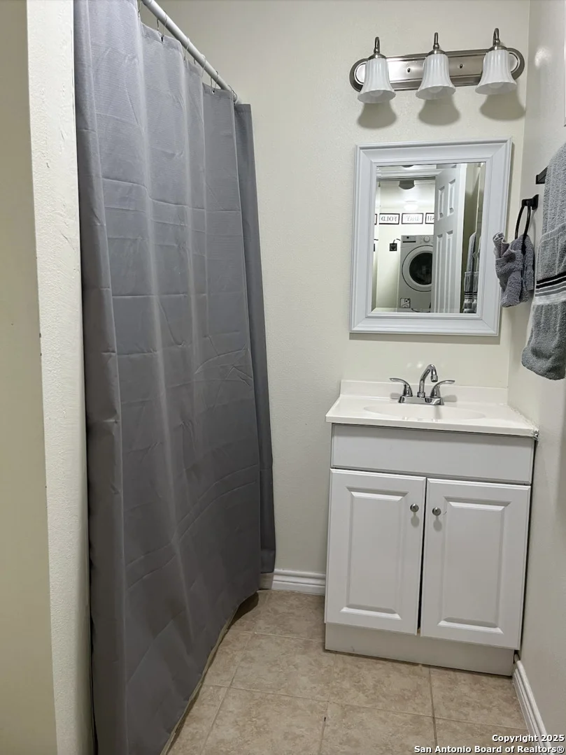 Photo of Unit 19 at 391 riverside