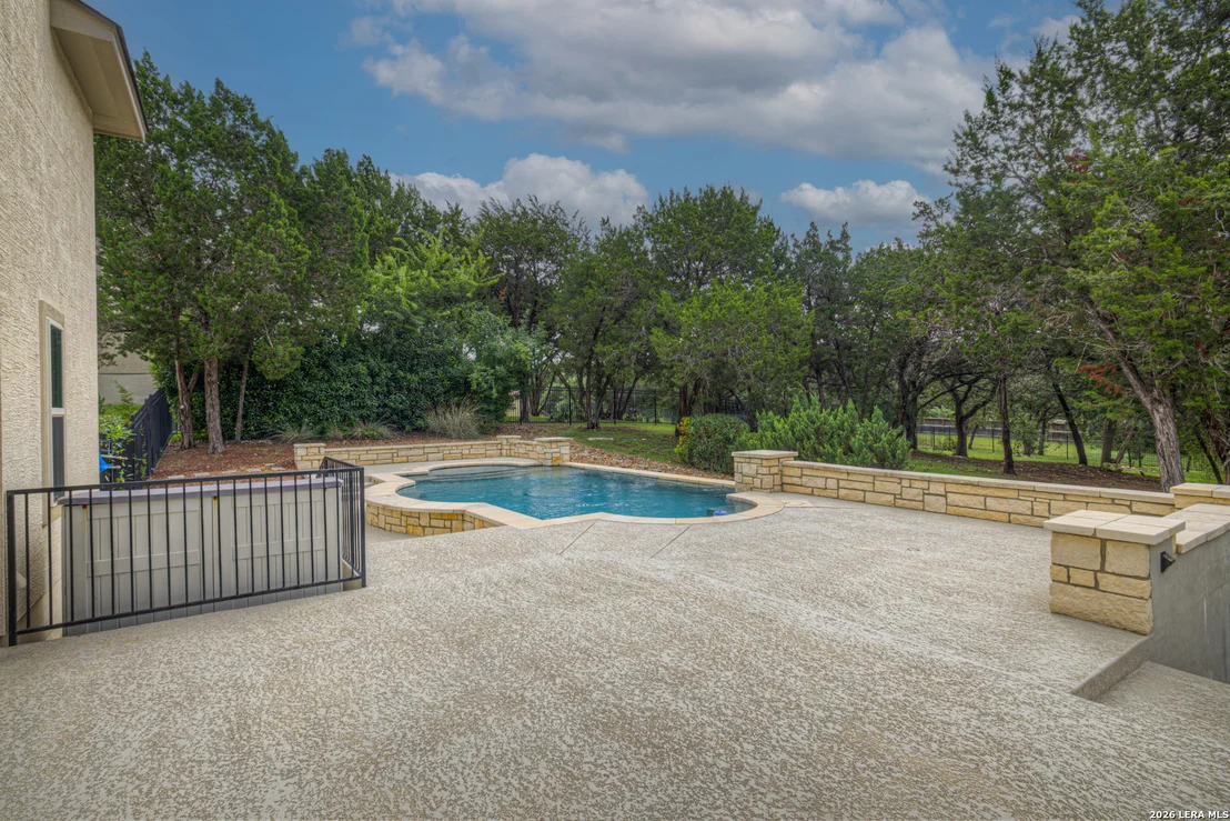 Photo of 8310 Garden Arbor