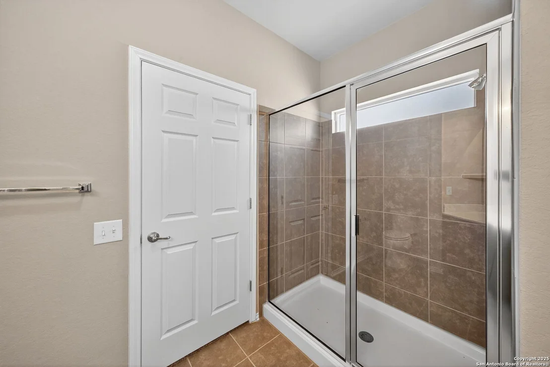 Photo of 3906 Adair Blf