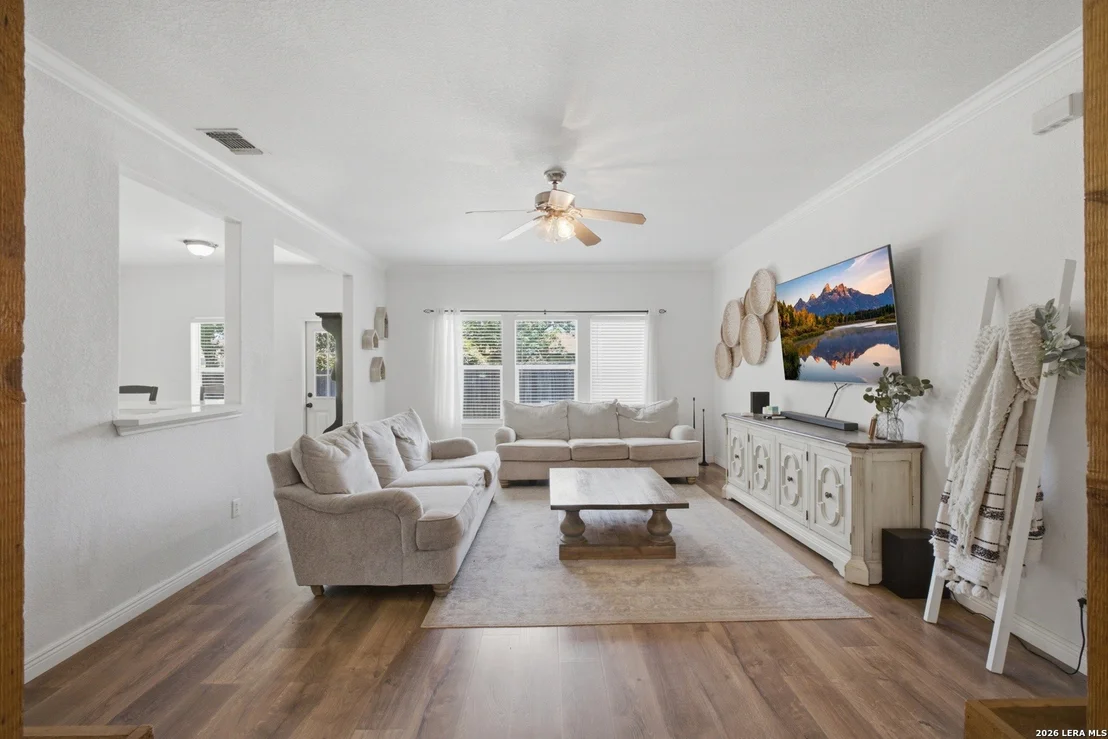 Photo of 313 Howard Dr