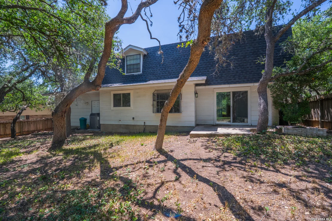 Photo of 5414 Timber Post