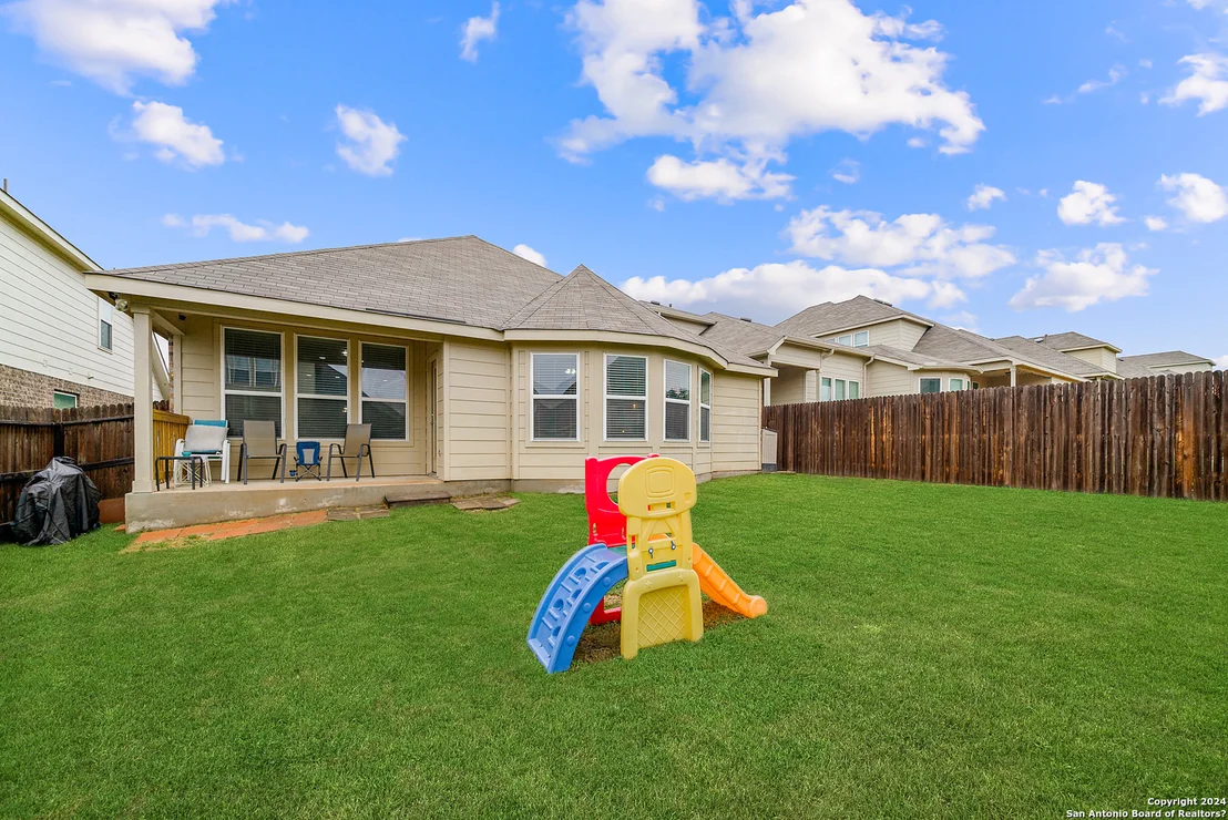 Photo of 12832 LAUREL BRUSH