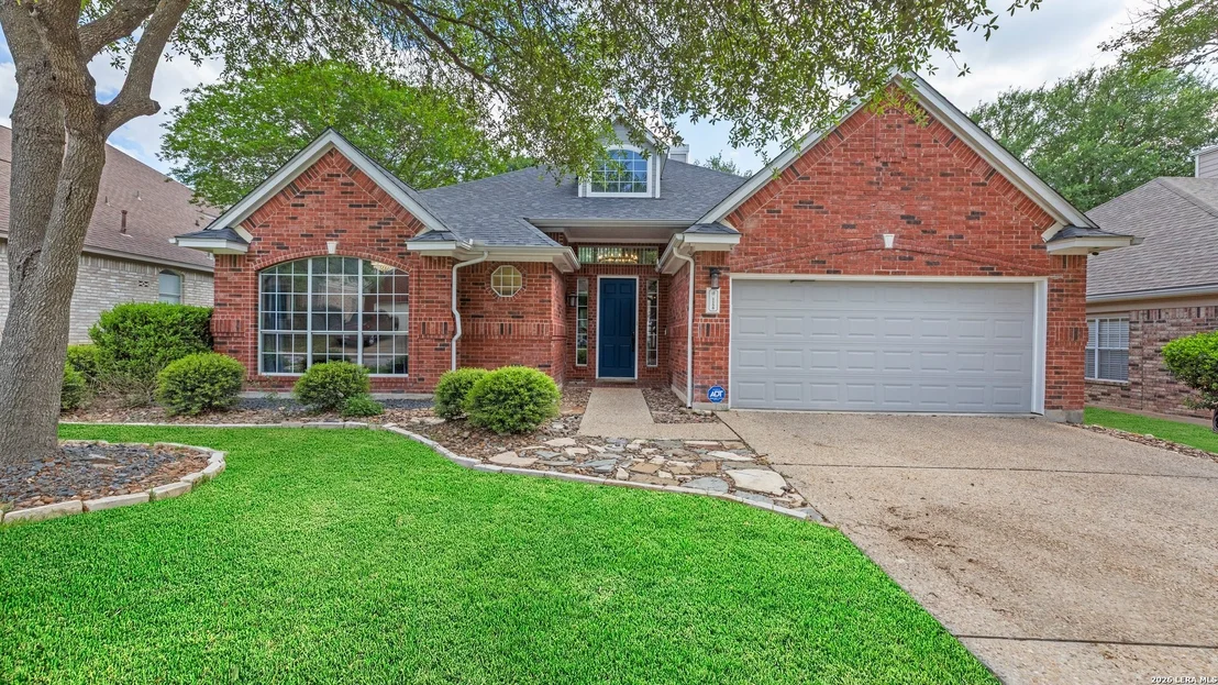 Photo of 1158 Bluff Forest