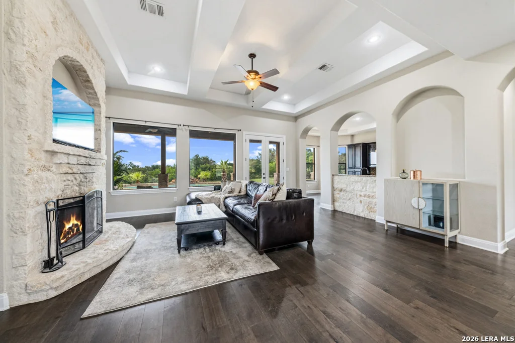 Photo of 951 Private Road 3702