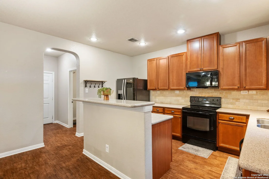 Photo of 204 Lone Star