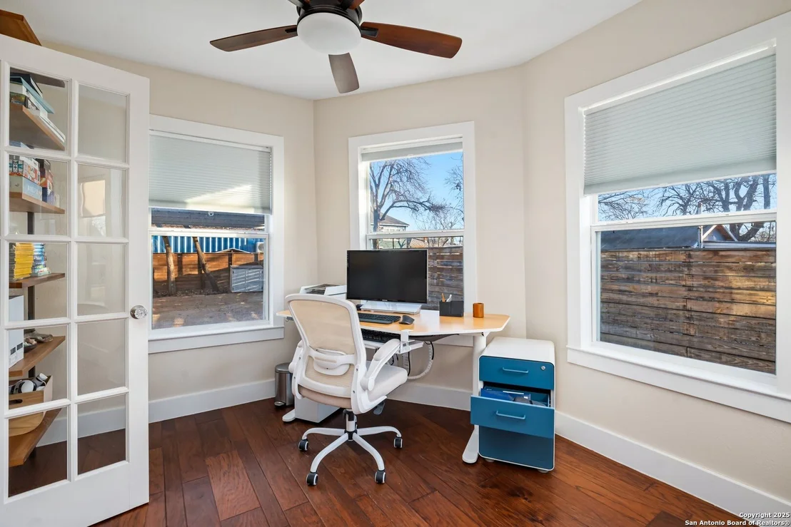 Photo of 123 Vitra
