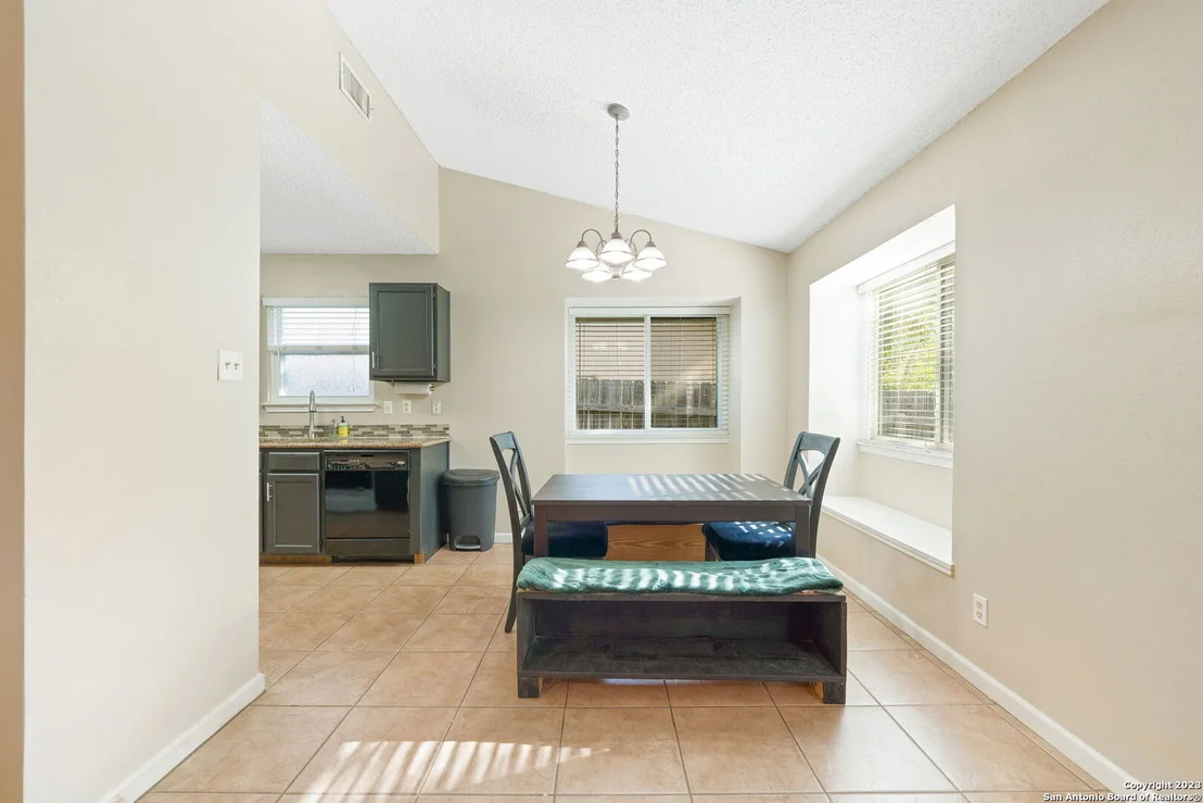 Photo of 4722 Saddle Ridge