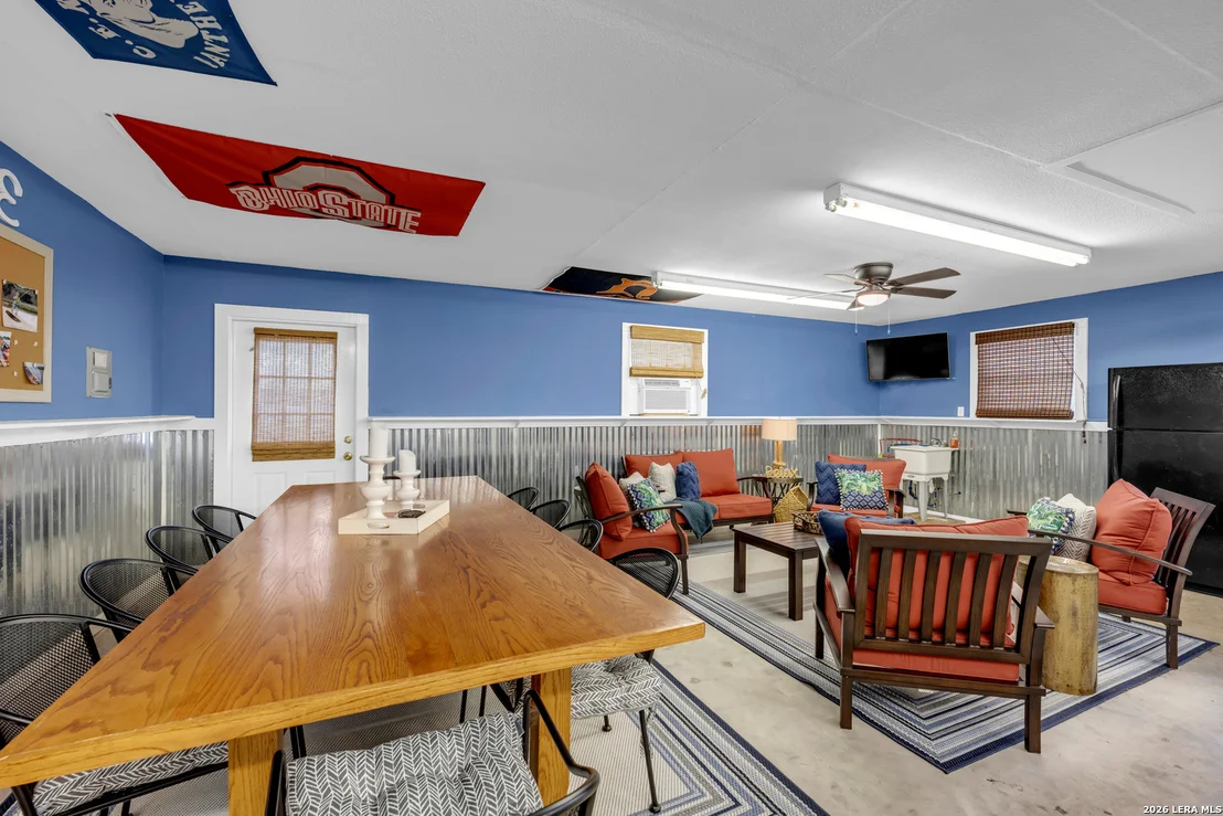 Photo of 301 Riverside Drive