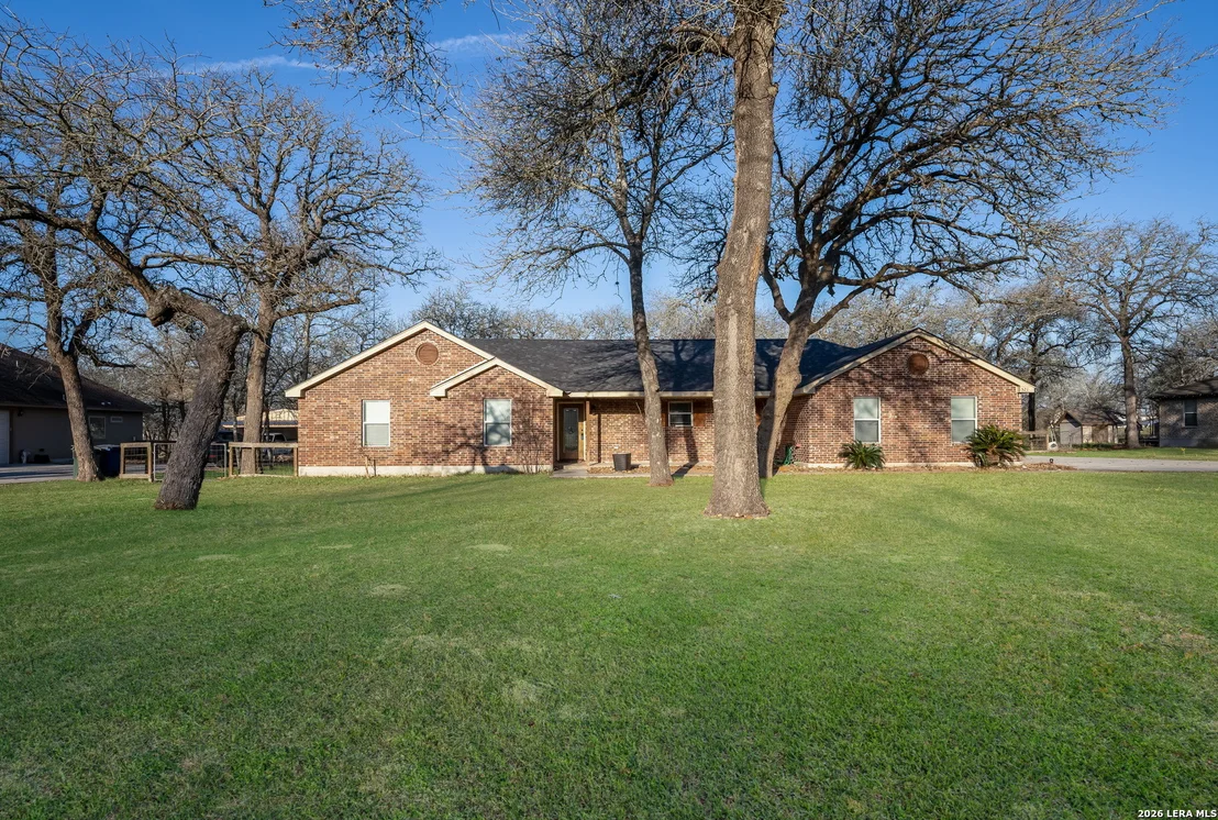 Photo of 521 JACOBS LN