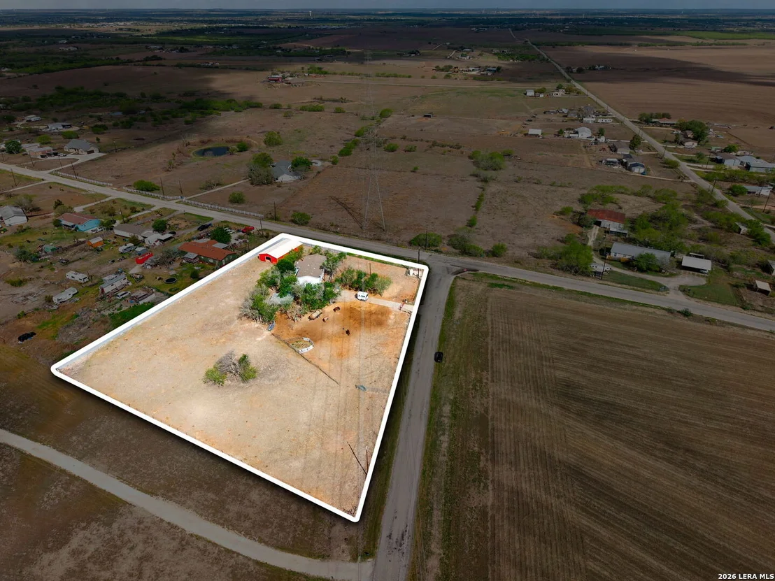 Photo of 2490 Schwab