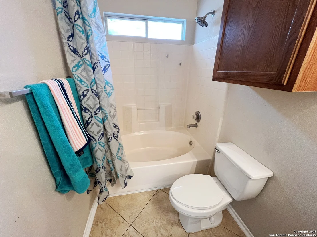 Photo of 7130 Heathers Place