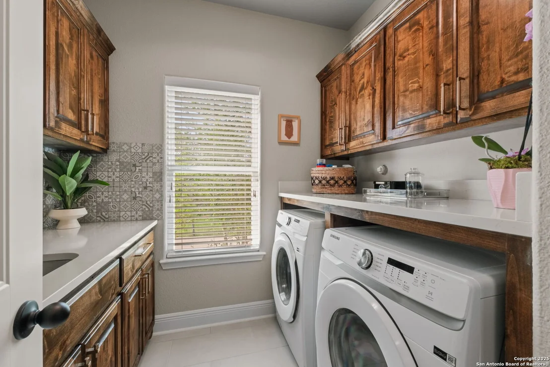 Photo of 157 Fair Springs