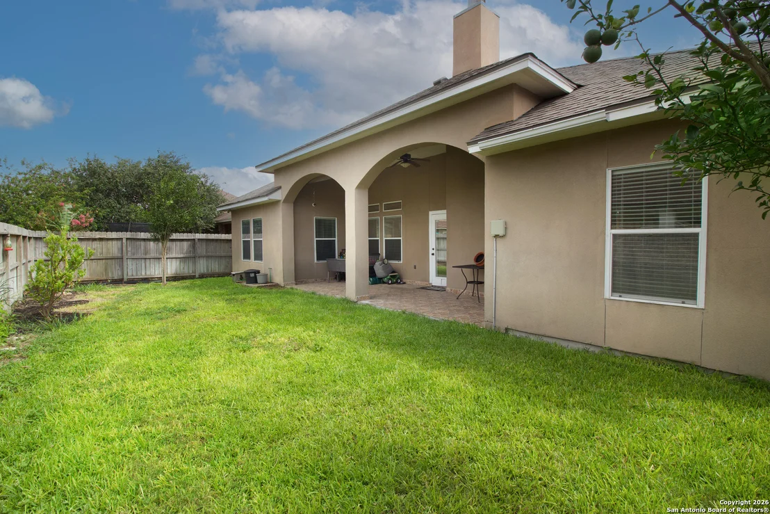 Photo of 6825 Old Square