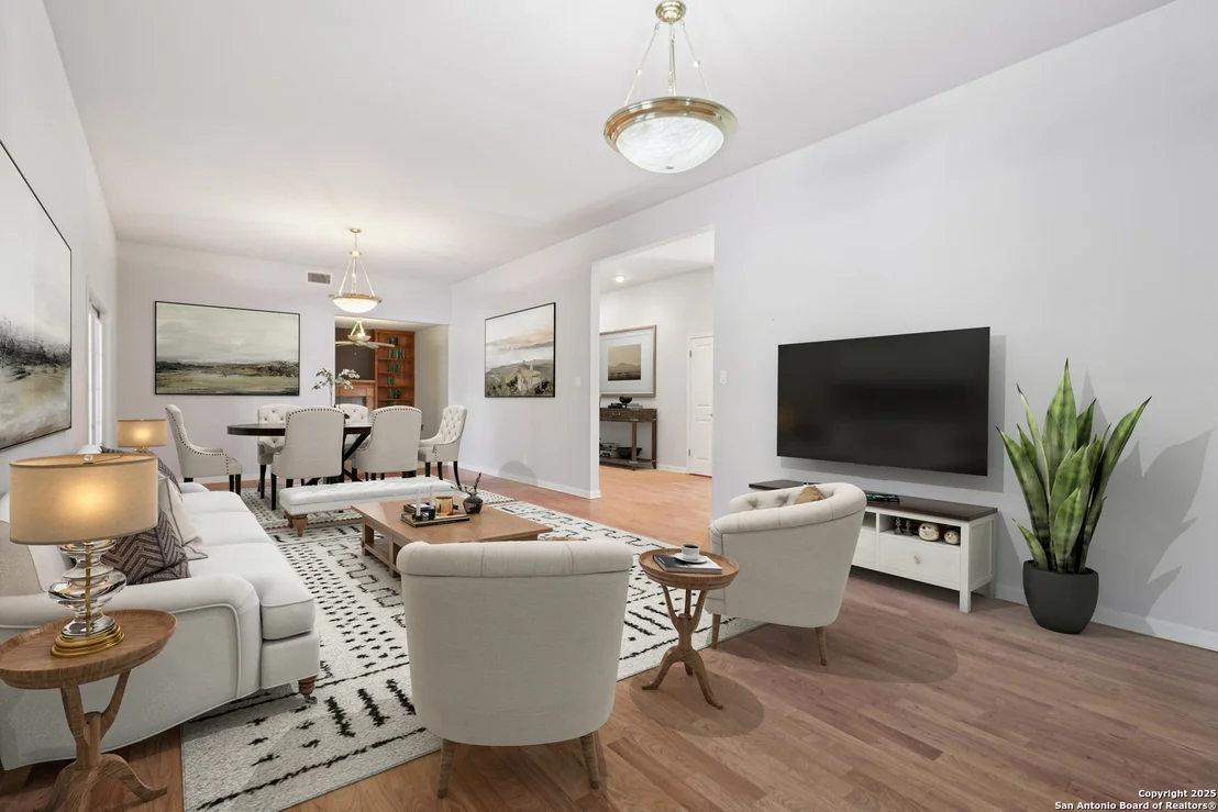 Photo of 2905 Hidden Elm