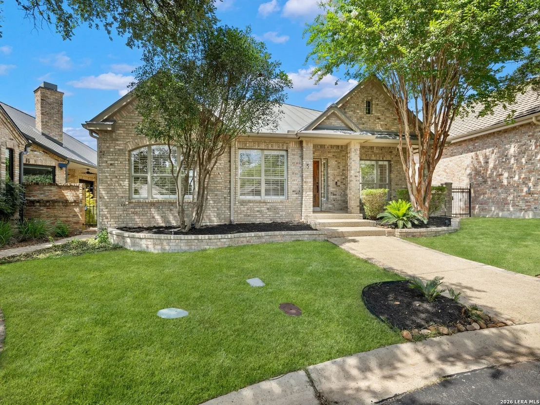 Photo of 5 Burnham Glen