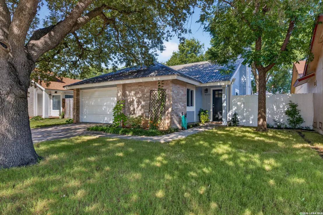 Photo of 8020 Orchard Bend