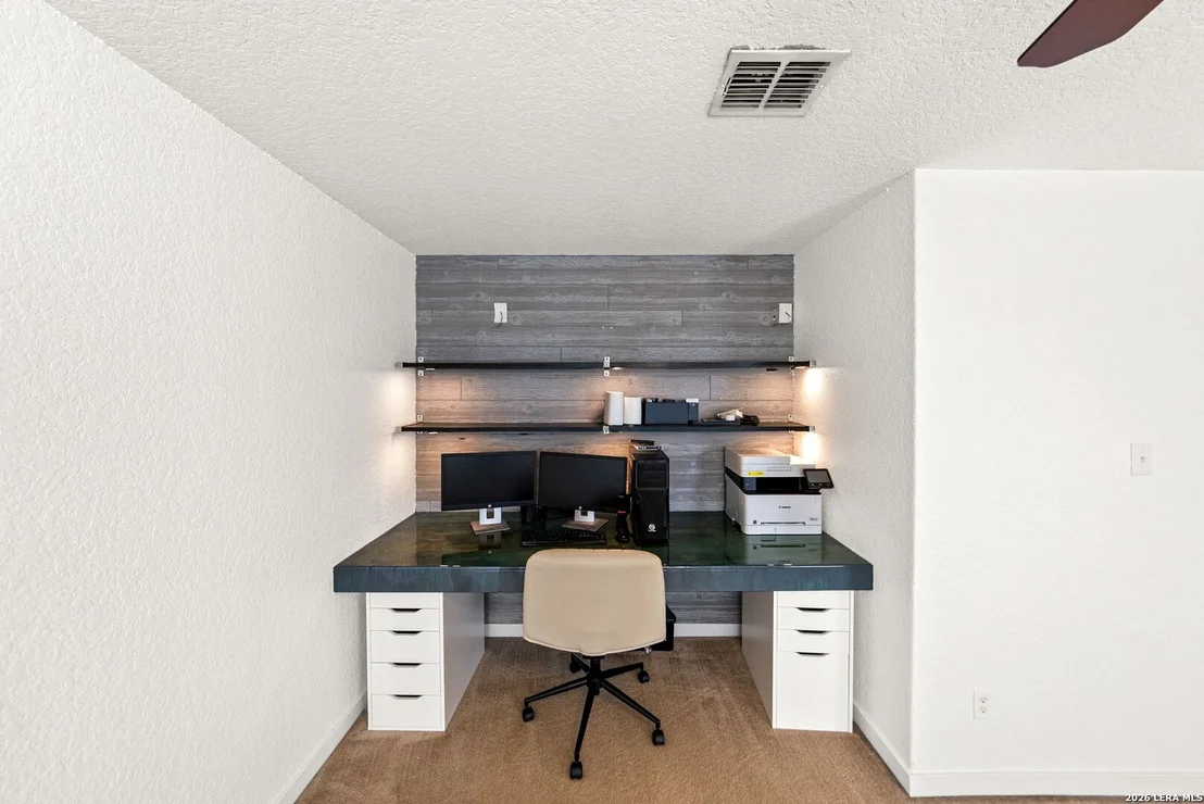Photo of 6703 Karnes Leaf