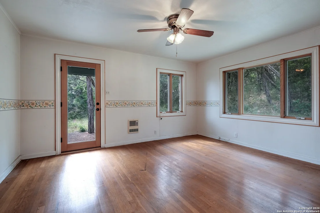 Photo of 24209 SCENIC LOOP RD