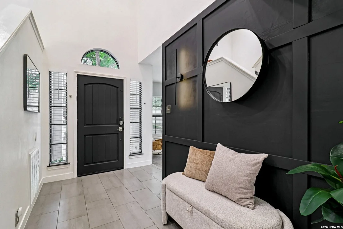 Photo of 15115 Oak Briar
