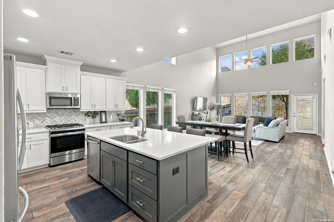Photo of 2202 ELYSIAN TRL