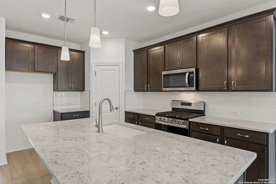 Photo of 404 Basket Grass Rd