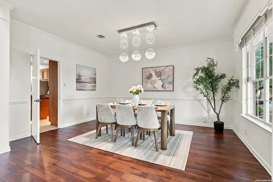 Photo of 18619 Rogers Pl
