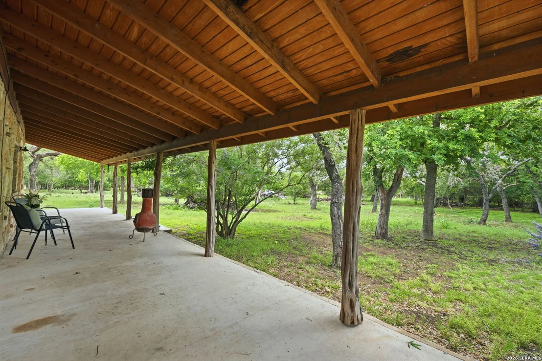 Photo of 340 Rio Oak