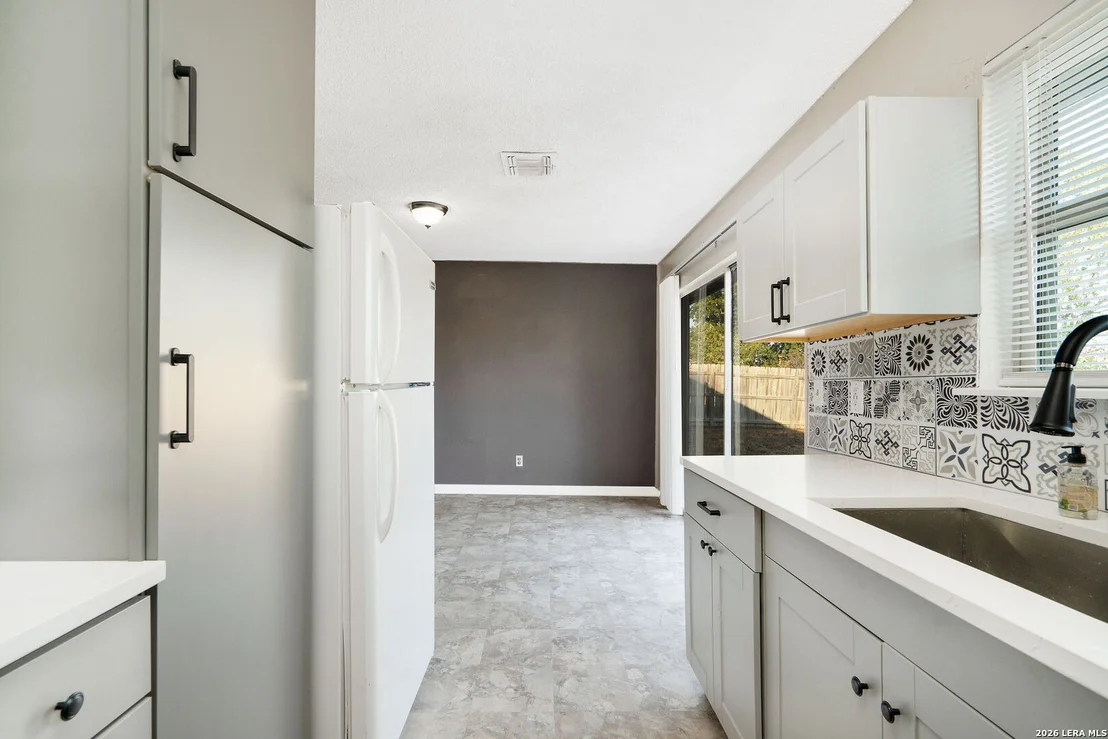 Photo of 462 HATFIELD ST