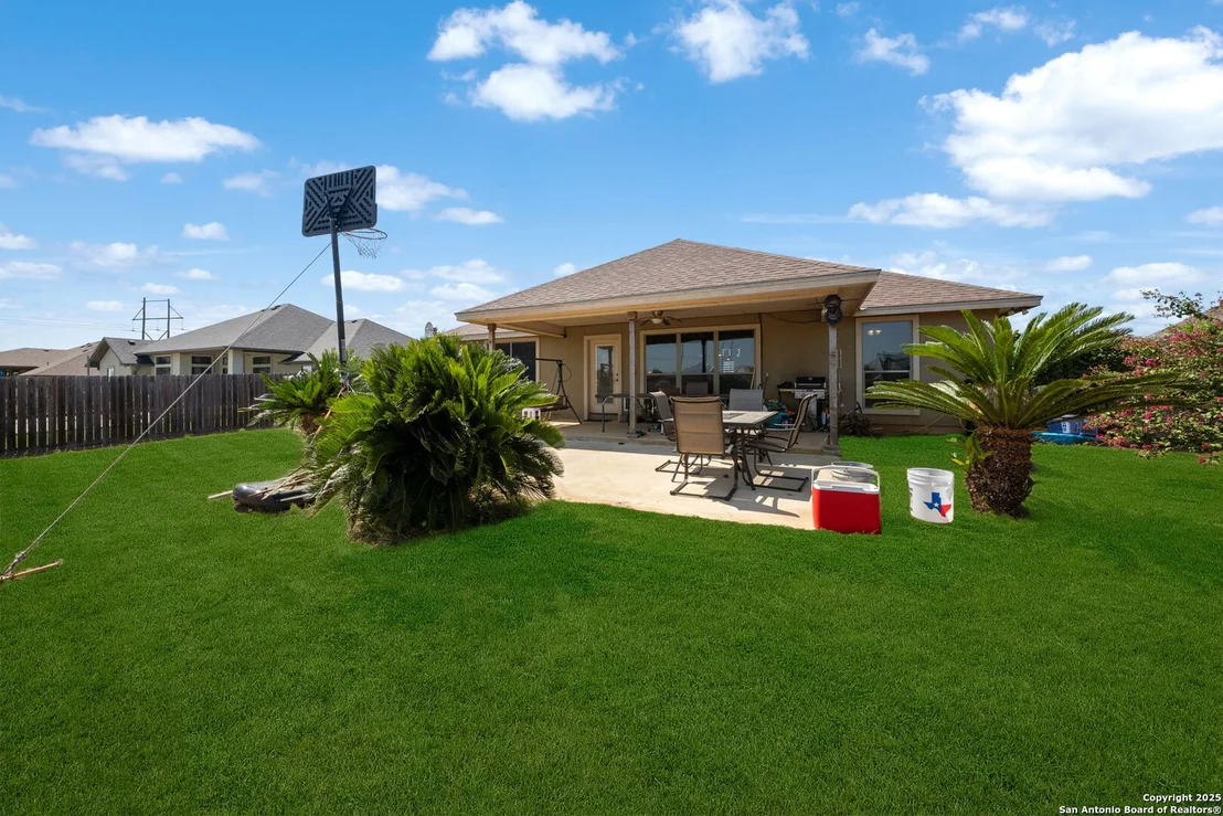Photo of 1666 Vista View