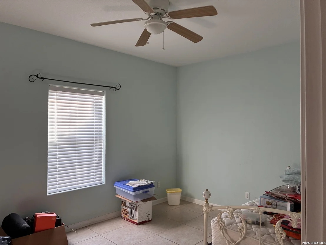 Photo of 1234 Zarate