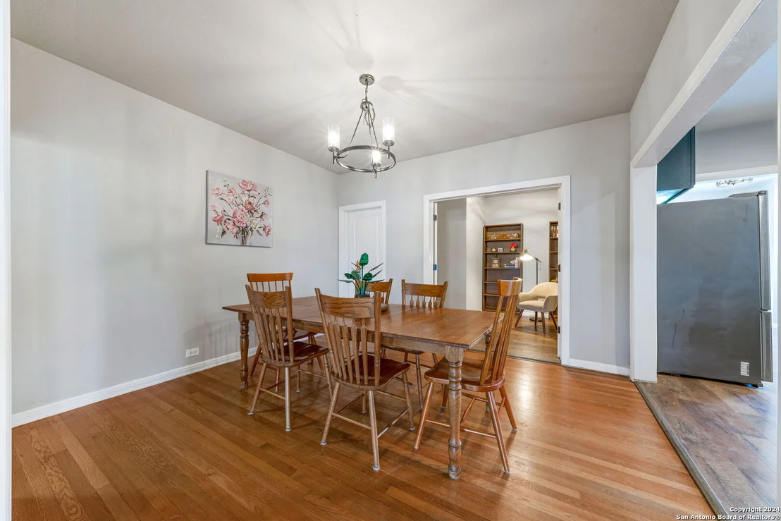 Photo of 274 HERMINE BLVD
