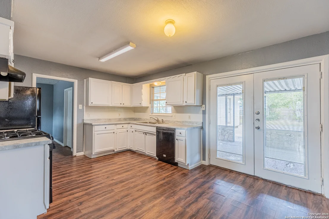 Photo of 8007 RIMFIRE DR