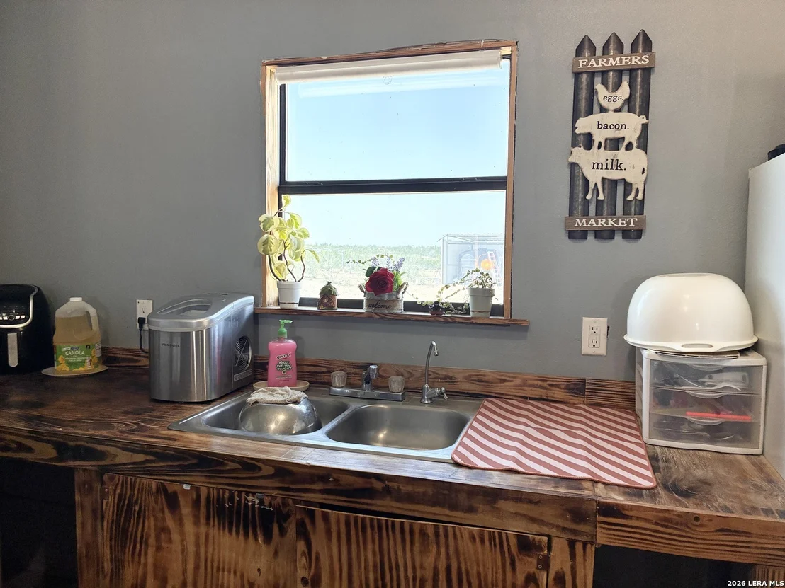 Photo of 614 Sunset