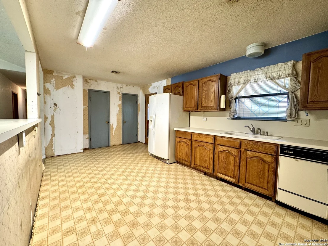Photo of 4127 Pleasanton