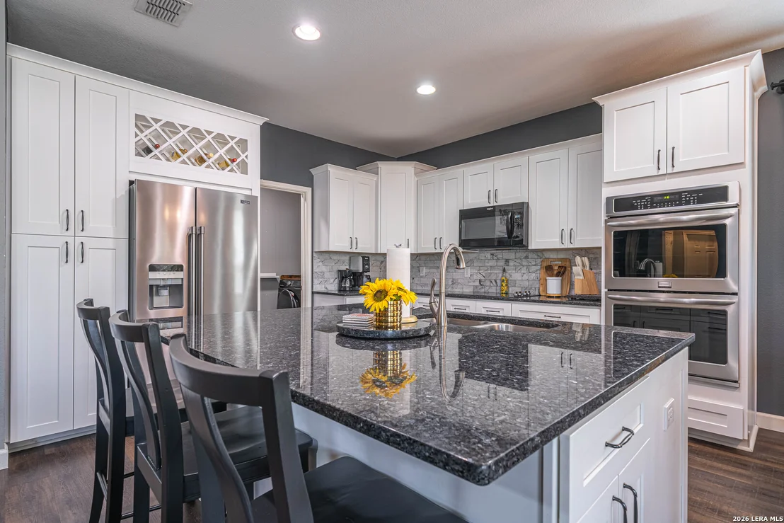 Photo of 206 OLYMPIC DR