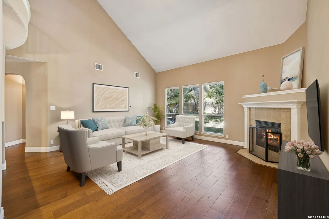 Photo of 611 Enchanted Way