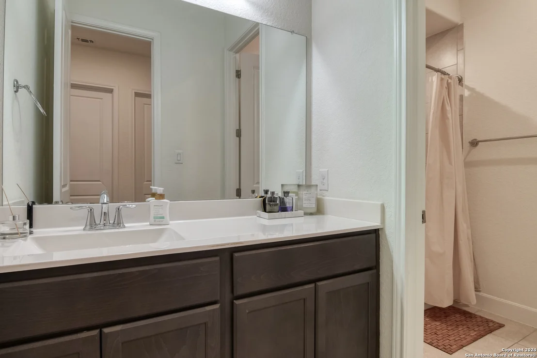 Photo of 107 Cheslyn