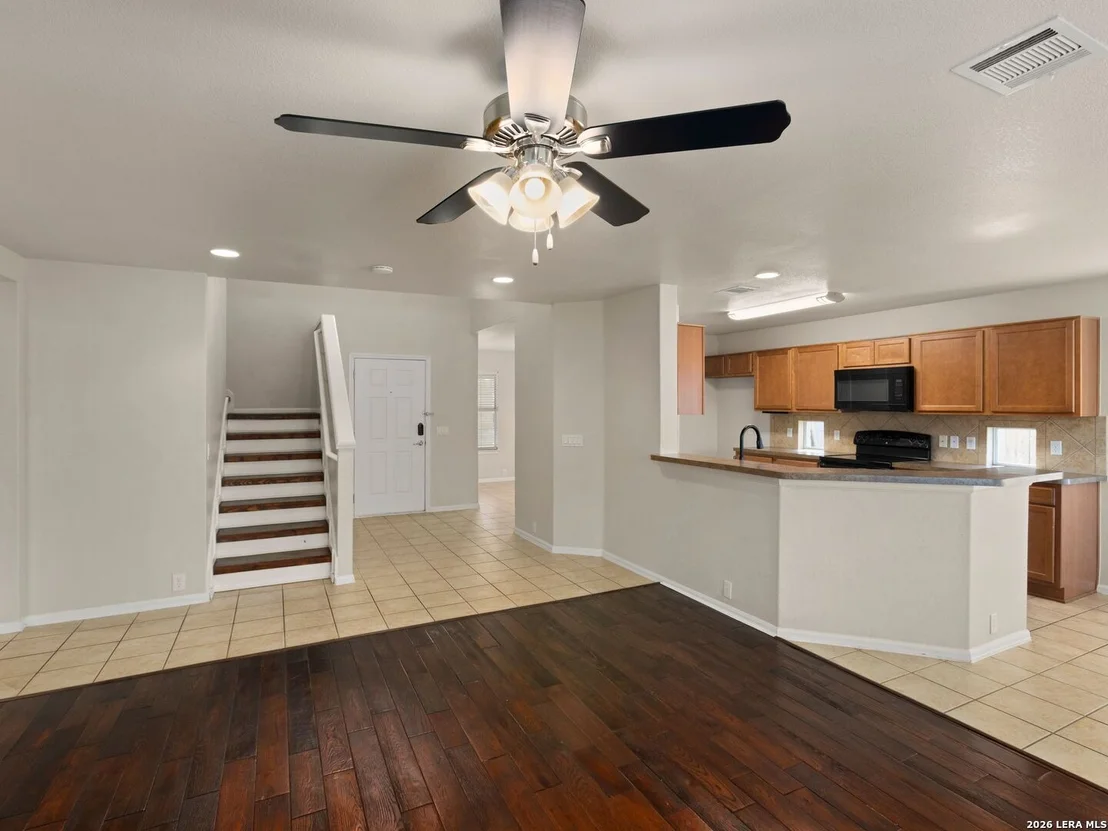 Photo of 348 KING ELDER LN