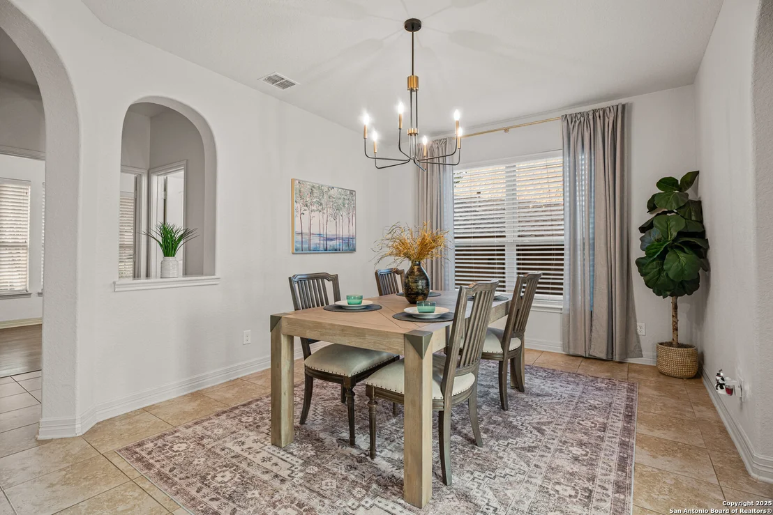 Photo of 1706 Nightshade
