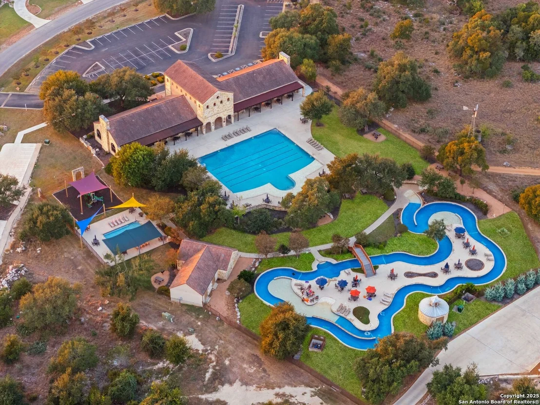 Photo of 287 Brook Cyn