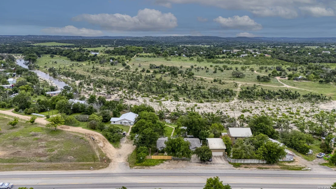 Photo of 5987 HIGHWAY 27