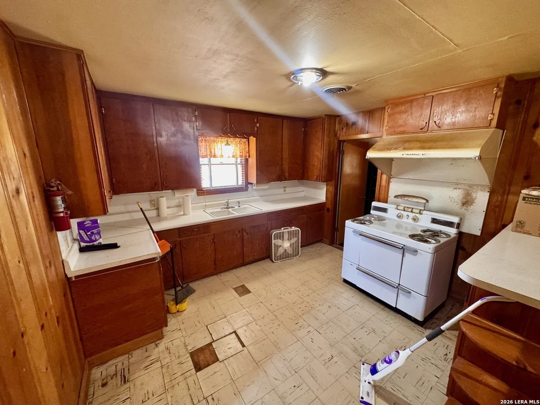 Photo of 212 Patrick