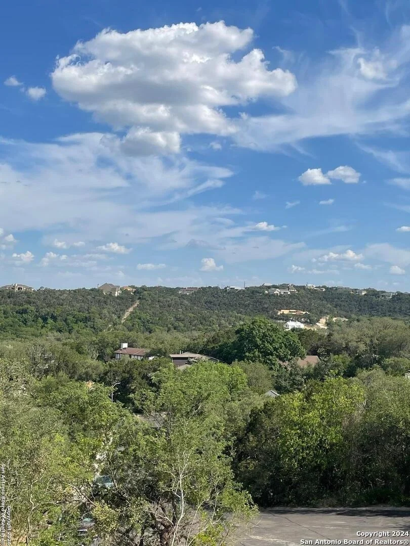 Photo of 16824 FOX RIDGE